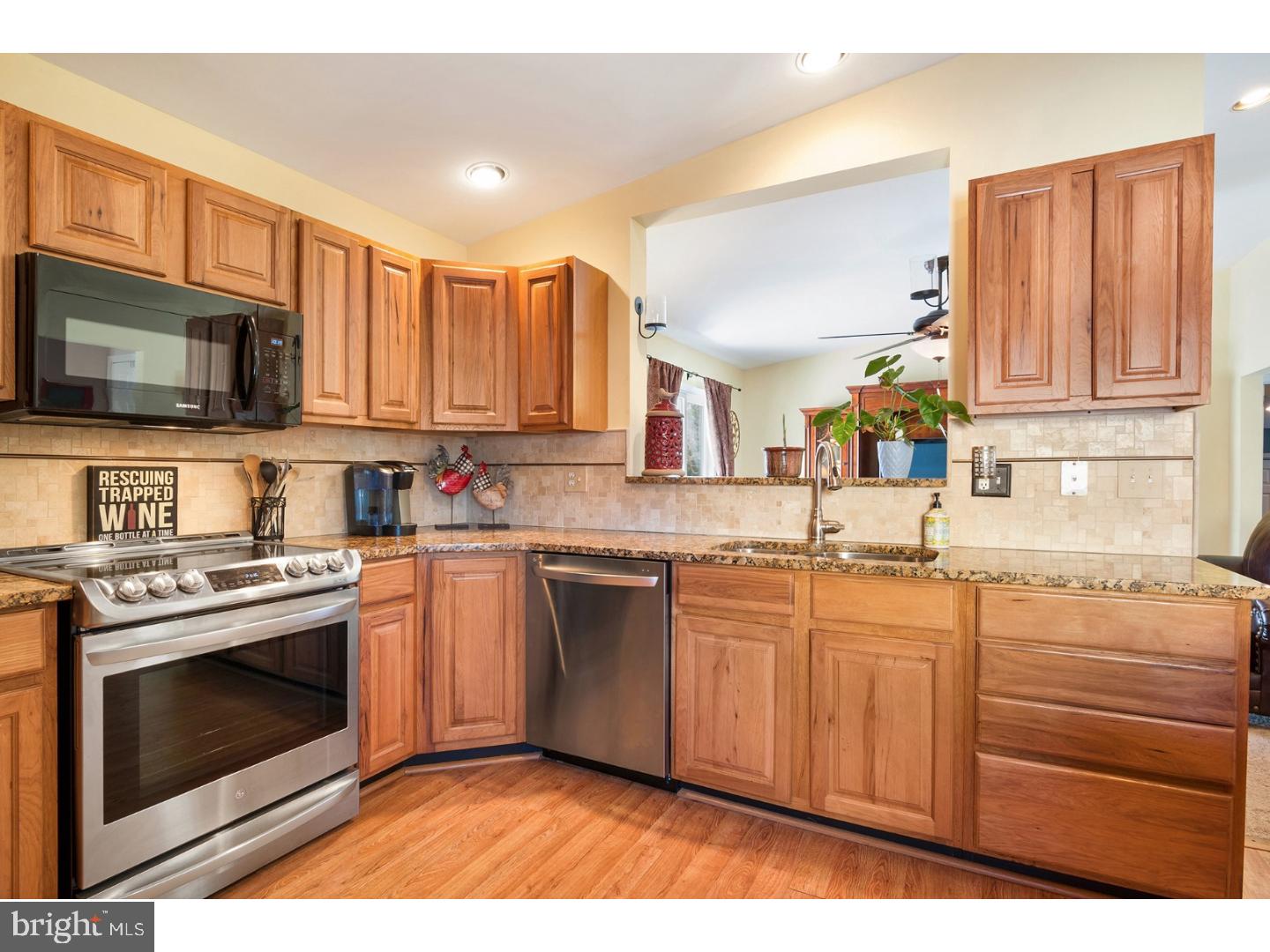 1175 Victoria Road Warminster, PA 18974 - Photo 13 of 25
