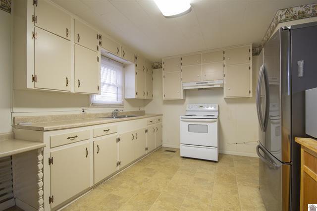 724 Armstrong Road Smithland, KY 42081 - Photo 25 of 41 26