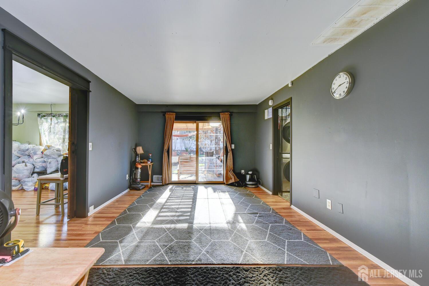 88 Stratton Street South Piscataway, NJ 08854 - Photo 11 of 28 a view interior of the house