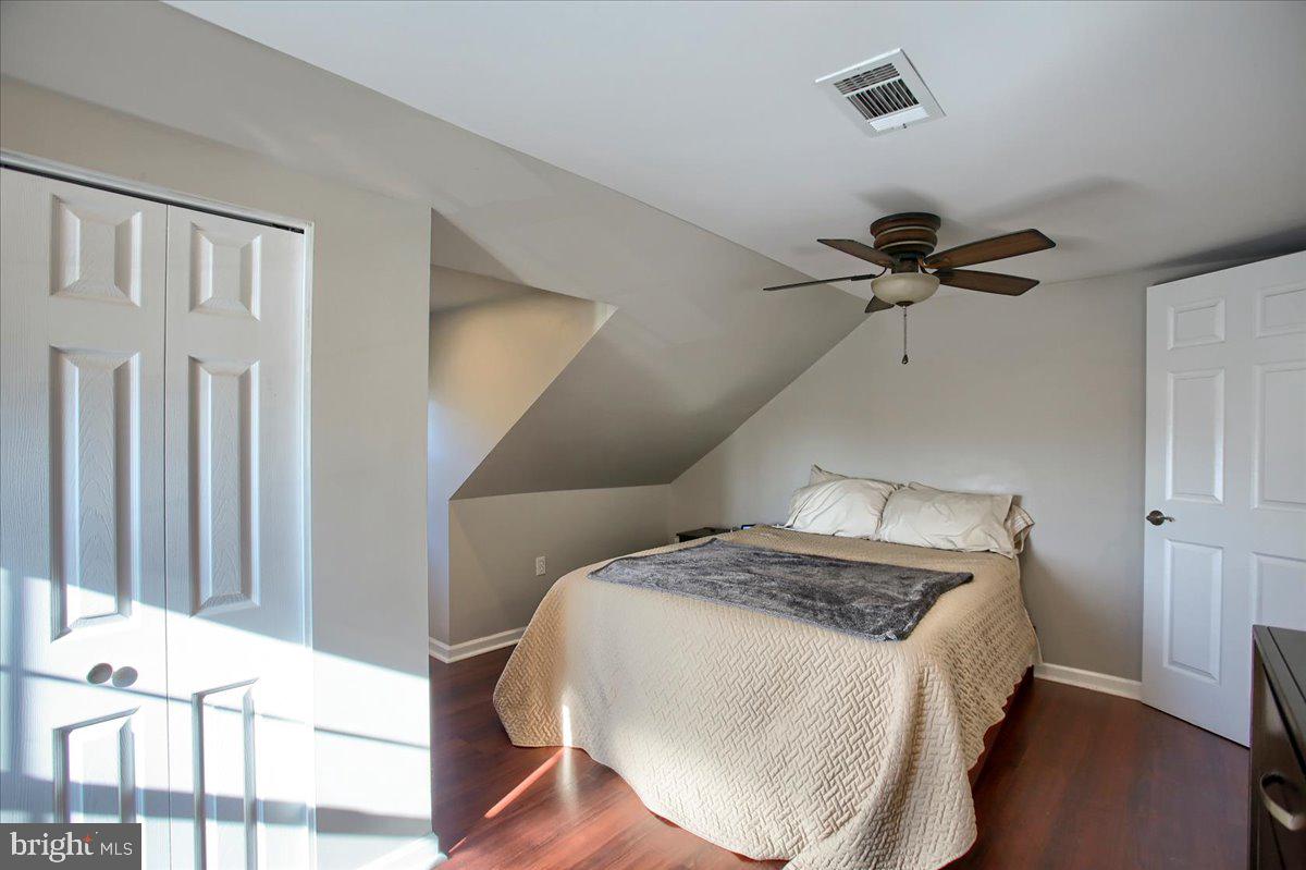 16925 Shinham Road Hagerstown, MD 21740 - Photo 20 of 33 Bedroom 2
