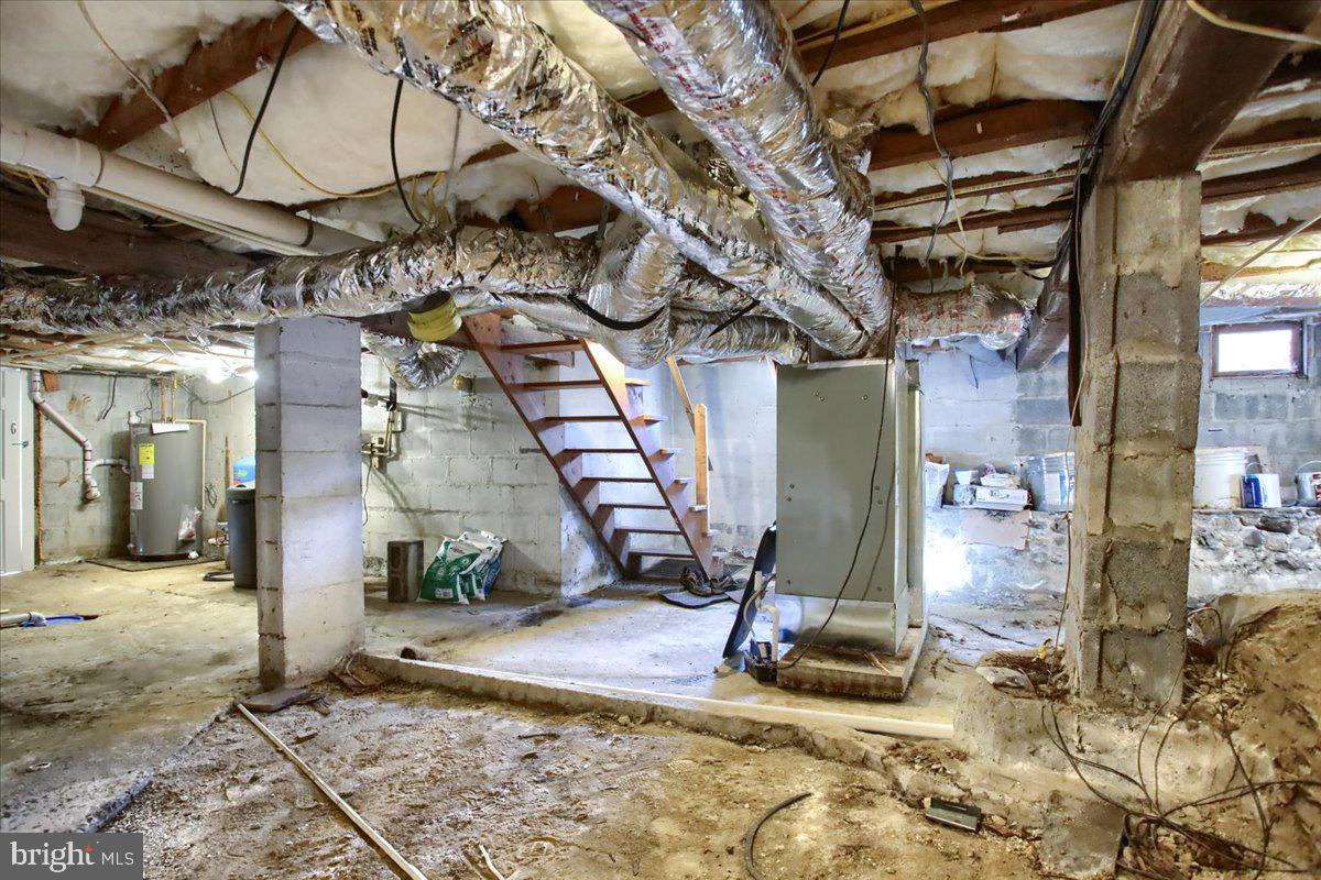 16925 Shinham Road Hagerstown, MD 21740 - Photo 24 of 33 Basement