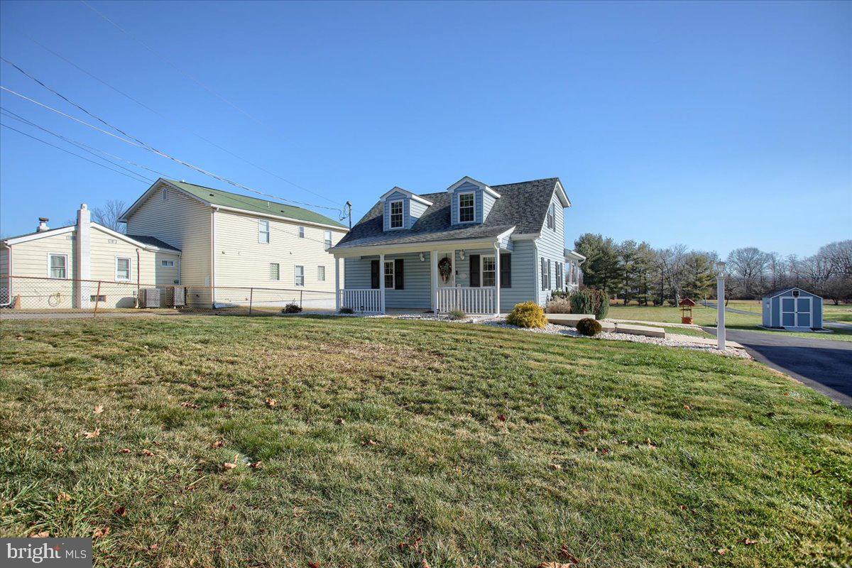16925 Shinham Road Hagerstown, MD 21740 - Photo 3 of 33 Front view from street