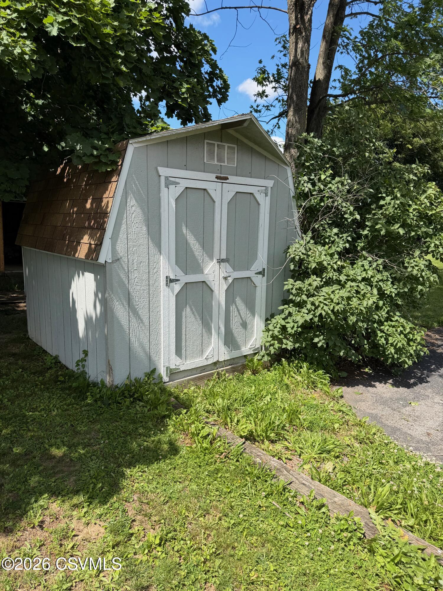 8580 Old Turnpike Road Mifflinburg, PA 17844 - Photo 4 of 17