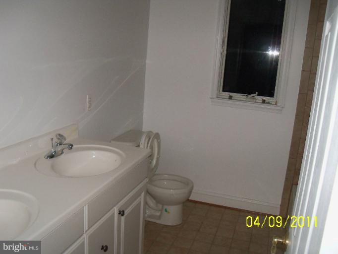 2170 Gablehammer Road Westminster, MD 21157 - Photo 16 of 29 Bath