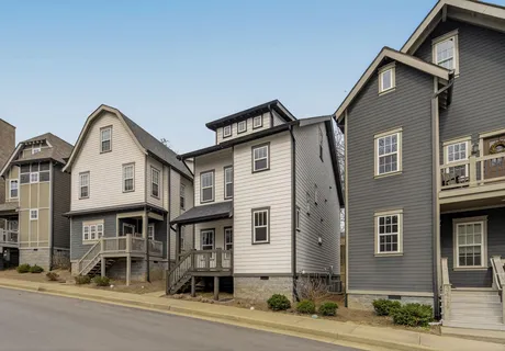 $574,900 | 3412 Shelby Bottoms Bend, Nashville, TN 37206