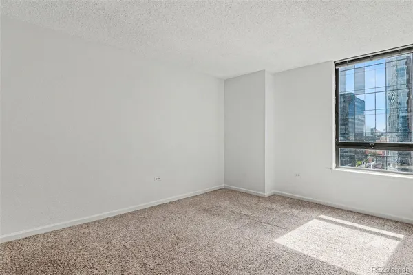 $1,800 | 1020 15th Street, Unit 9J, Denver, CO 80202