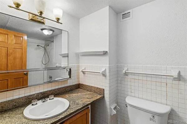 $1,800 | 1020 15th Street, Unit 9J, Denver, CO 80202