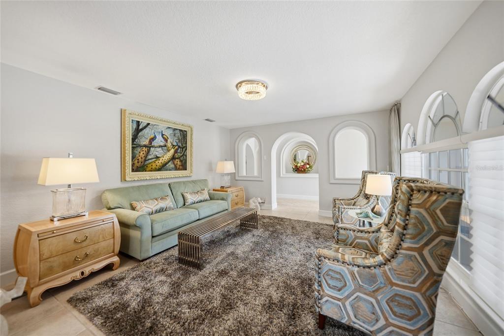 374 Severin Road Southeast Port Charlotte, FL 33952 - Photo 5 of 31 Gallery Image 5
