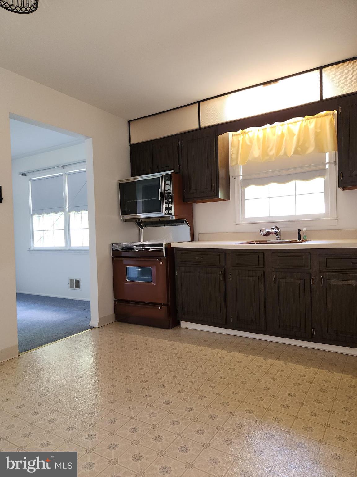 281 Center Street Little Egg Harbor, NJ 08087 - Photo 8 of 40 Spacious Kitchen opens to Dining Room