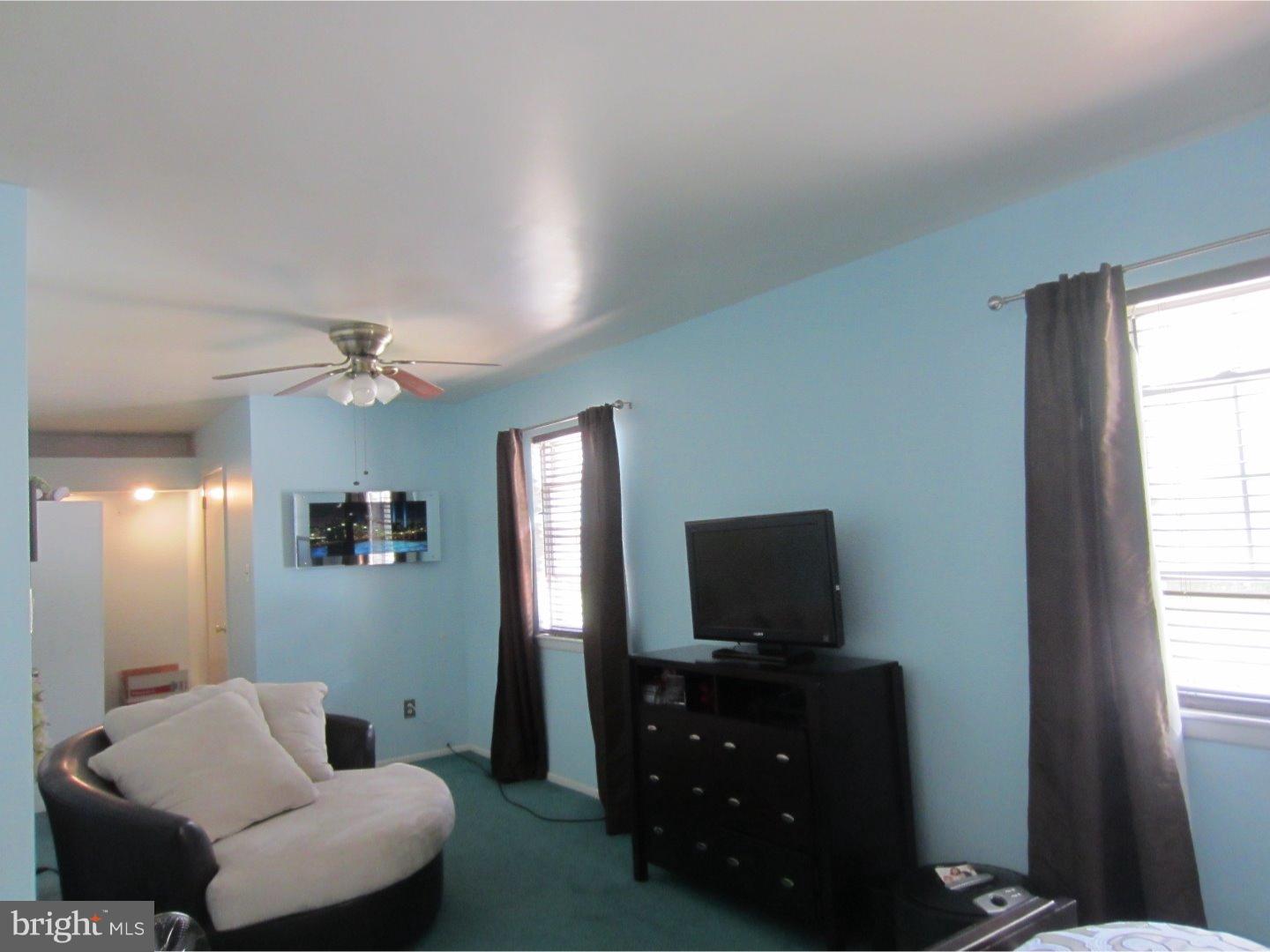 22 Cardinal Drive Clementon, NJ 08021 - Photo 12 of 21