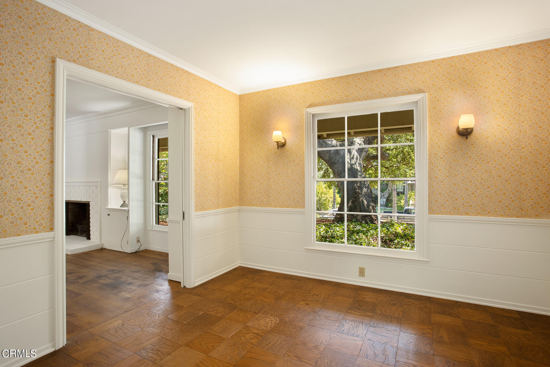 1647 Braeburn Road Altadena, CA 91001 - Photo 14 of 48 an empty room with windows and closet