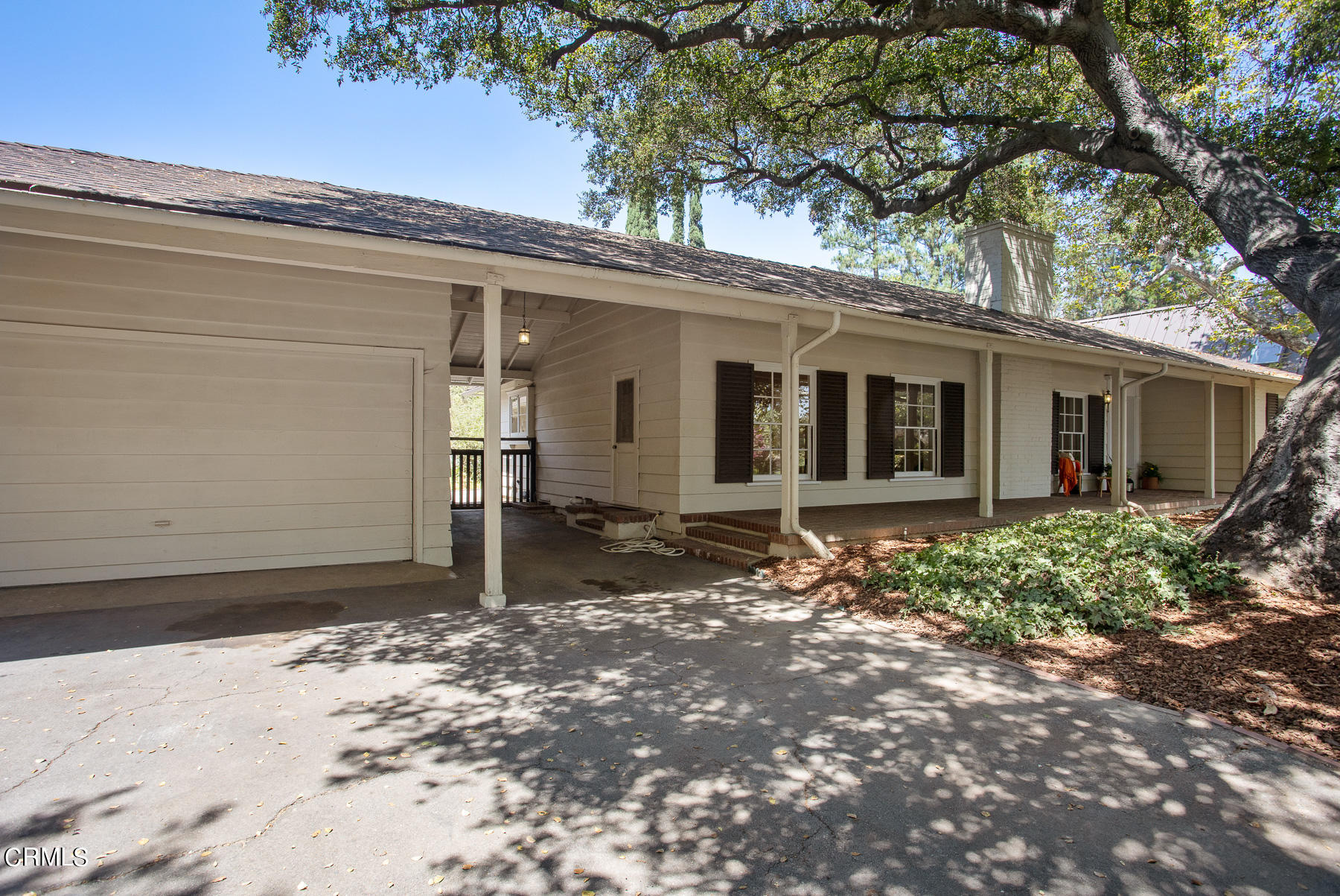 1647 Braeburn Road Altadena, CA 91001 - Photo 3 of 48 a view of a house with a yard