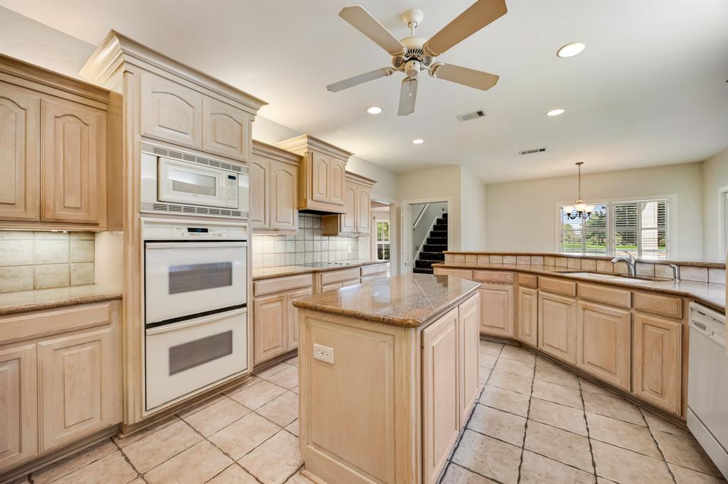 141 Cypress Point Circle Hideaway, TX 75771 - Photo 20 of 39