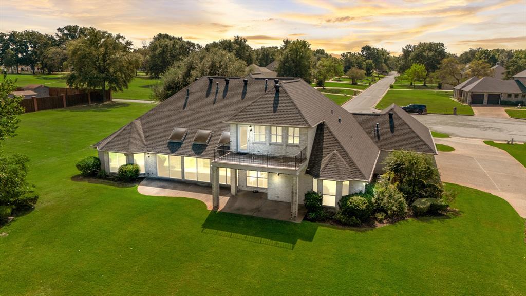 141 Cypress Point Circle Hideaway, TX 75771 - Photo 8 of 39