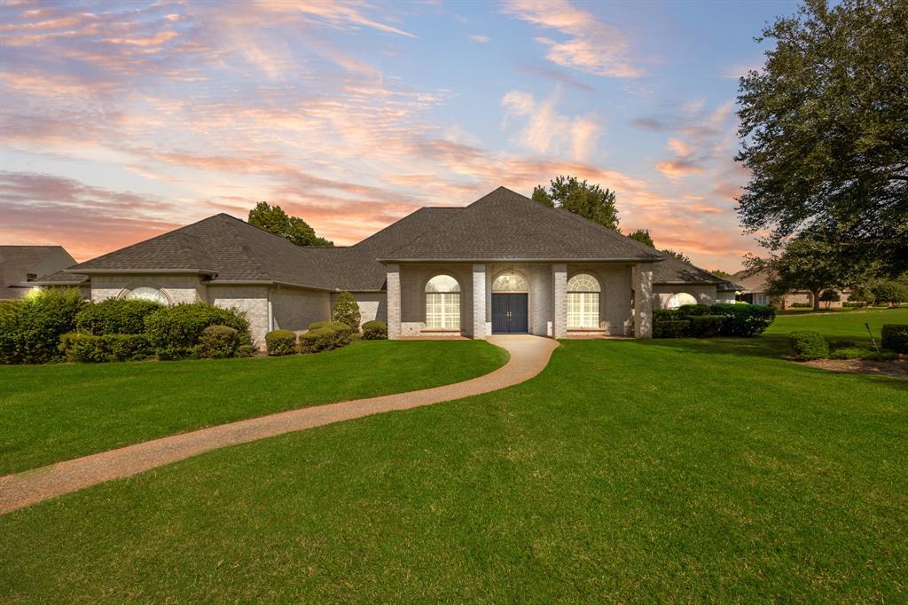 141 Cypress Point Circle Hideaway, TX 75771 - Photo 9 of 39