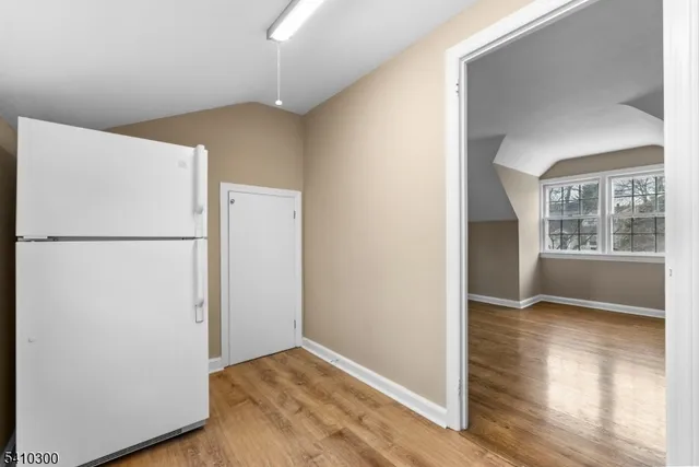 $1,900 | 182 Woodland Avenue, Verona, NJ 07044