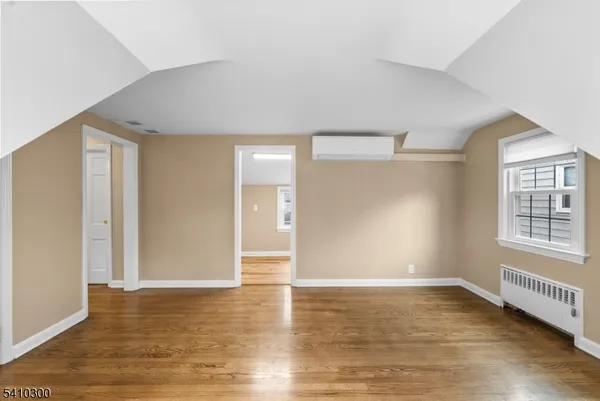 $1,900 | 182 Woodland Avenue, Verona, NJ 07044