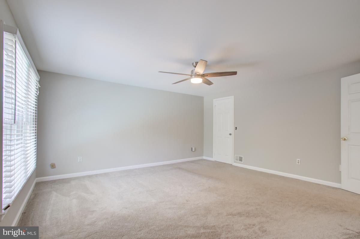 116 Hamilton Road Sterling, VA 20165 - Photo 27 of 44 Primary Bedroom