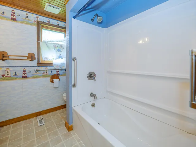 $474,953 | 12391 Sunset Drive, Plainwell, MI 49080