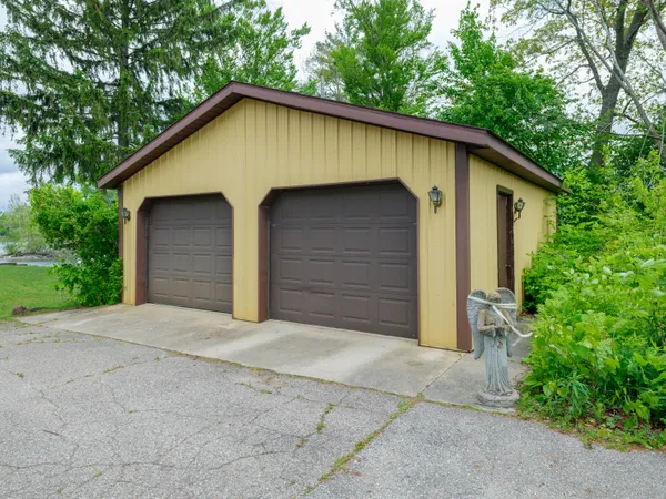 $380,000 | 12391 Sunset Drive, Plainwell, MI 49080