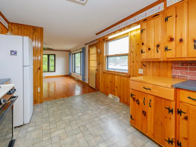 $474,953 | 12391 Sunset Drive, Plainwell, MI 49080