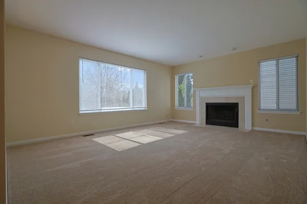 $2,950 | 14252 South Hemingway Circle, Plainfield, IL 60544