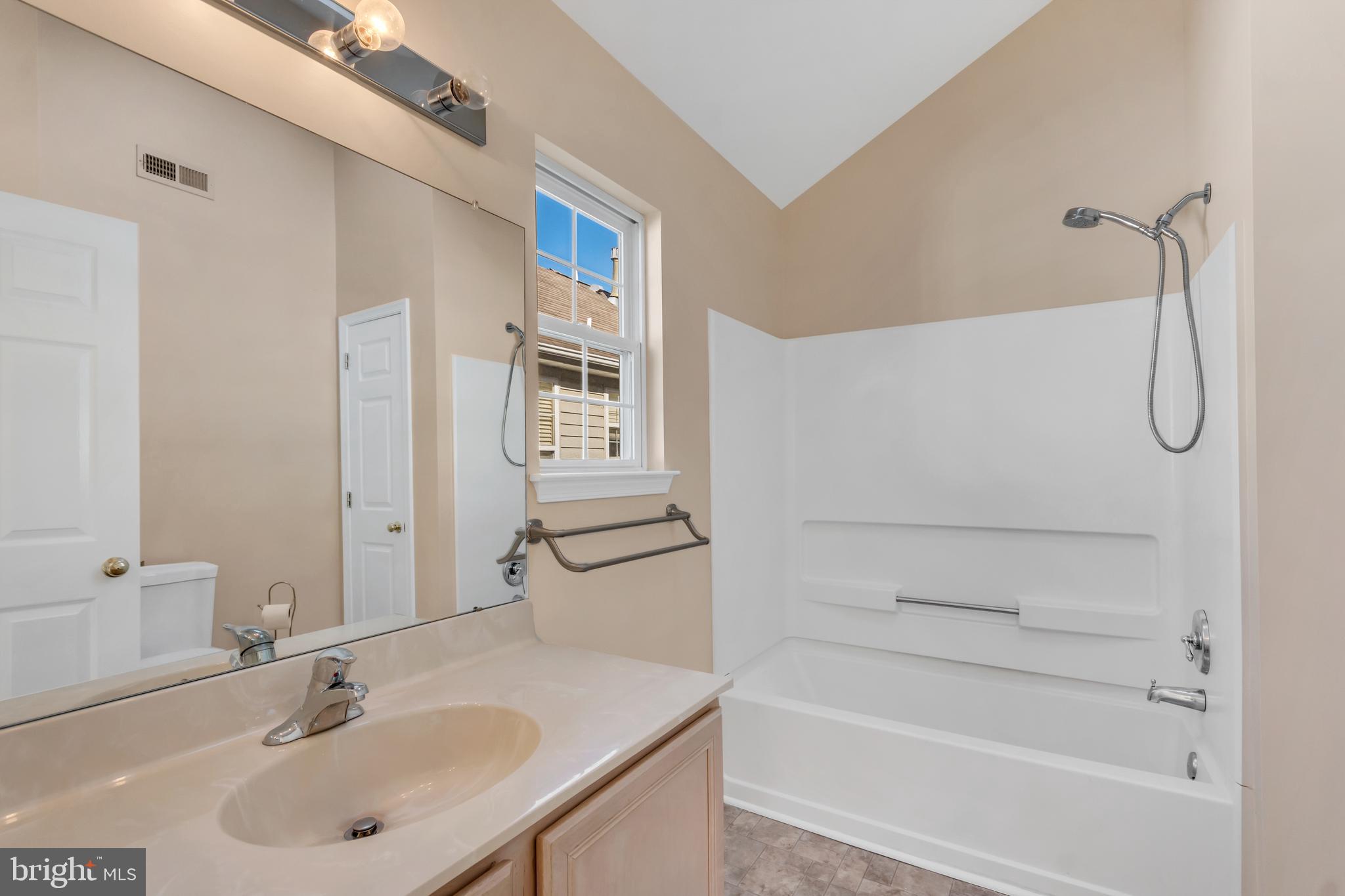 105 Alexander Road Beverly, NJ 08010 - Photo 11 of 14 Master Bathroom