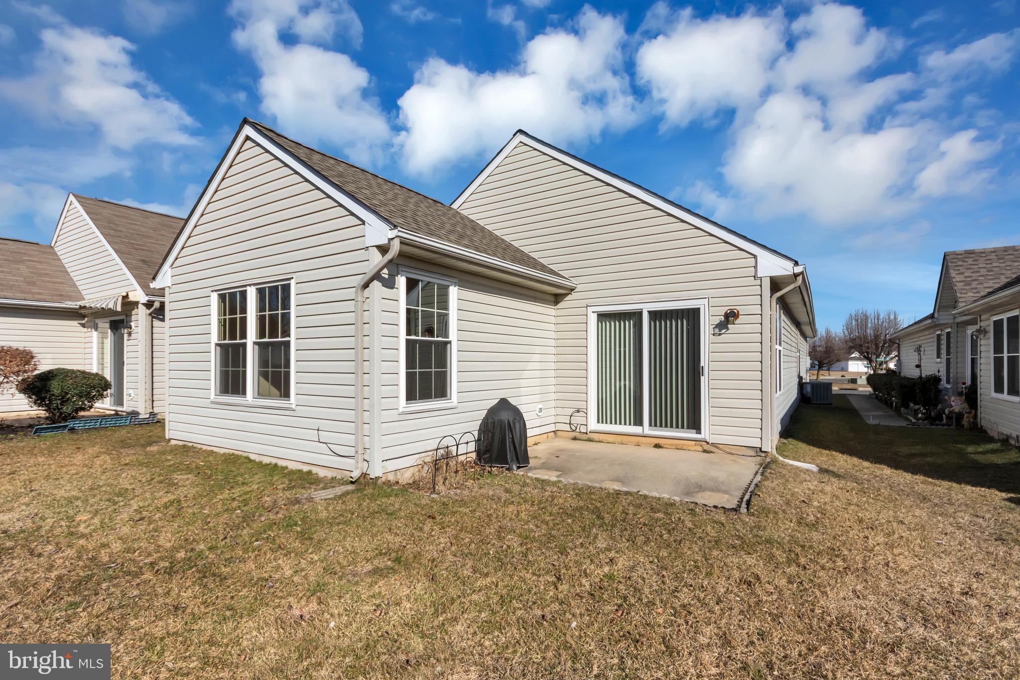 105 Alexander Road Beverly, NJ 08010 - Photo 14 of 14 Exterior