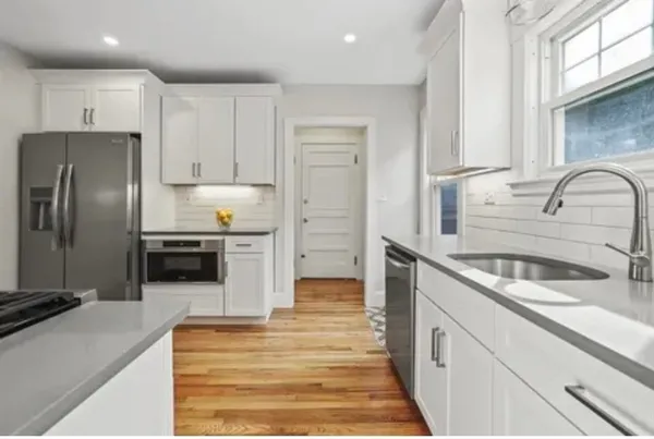 $3,300 | 37-39 Gallivan Boulevard, Unit 37, Boston, MA 02124