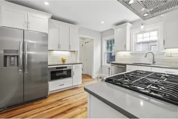 $3,300 | 37-39 Gallivan Boulevard, Unit 37, Boston, MA 02124