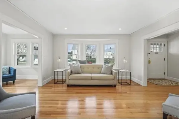 $3,300 | 37-39 Gallivan Boulevard, Unit 37, Boston, MA 02124
