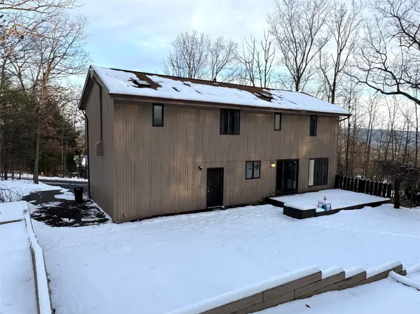 $359,900 | 917 Prescott Avenue, Endicott, NY 13760