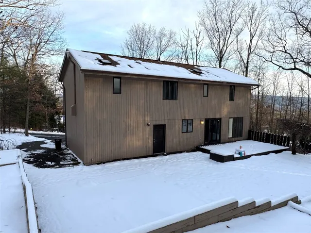$375,000 | 917 Prescott Avenue, Endicott, NY 13760
