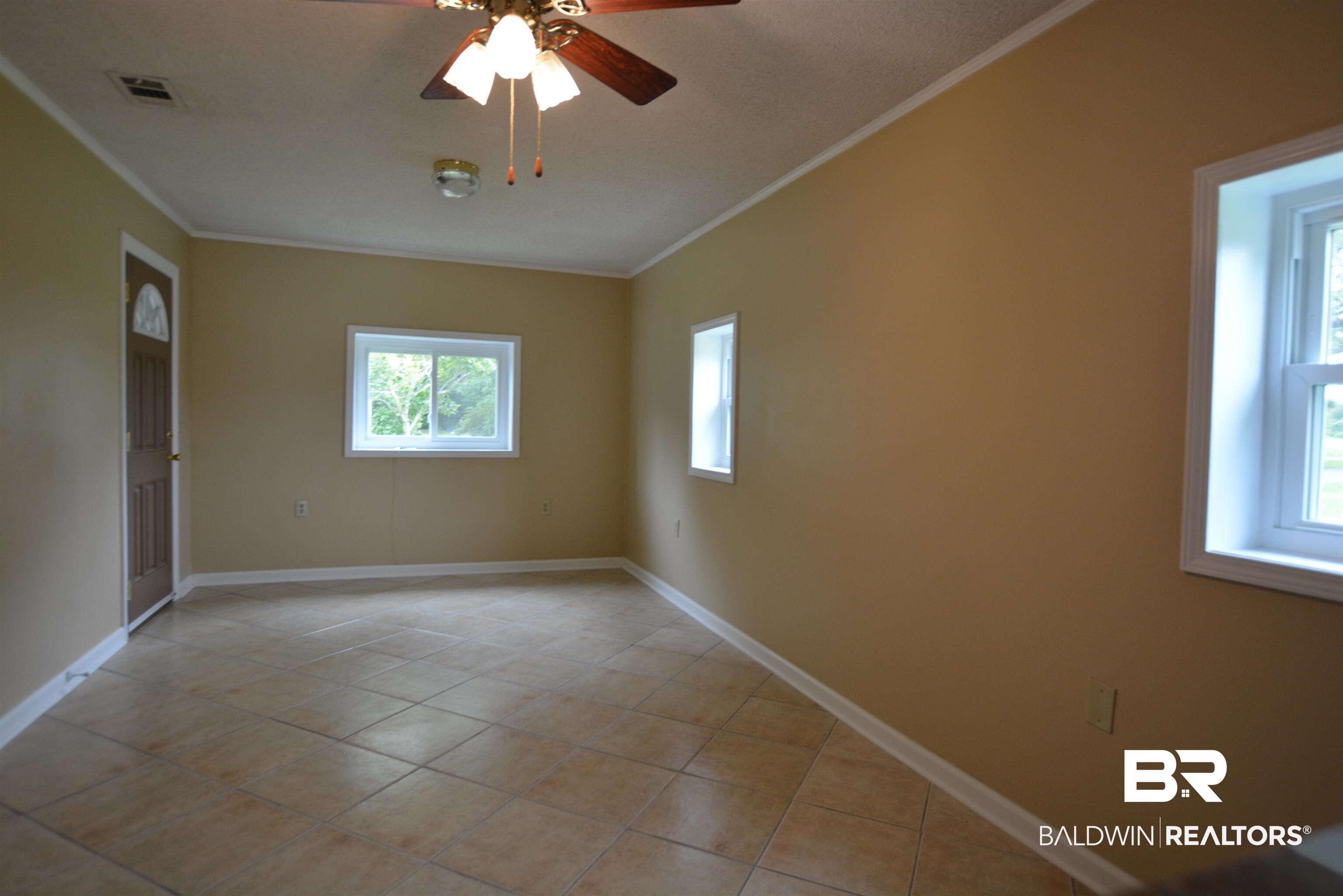422 West 4th Avenue Foley, AL 36535 - Photo 7 of 28