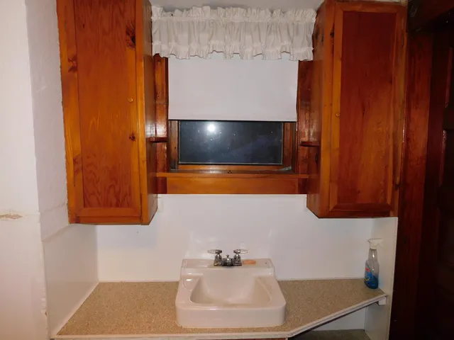 $249,999 | 270 Village Road, Corinth, VT 05040