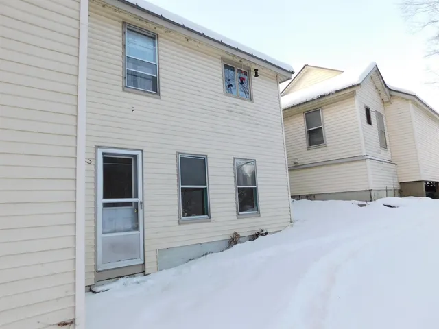 $249,999 | 270 Village Road, Corinth, VT 05040