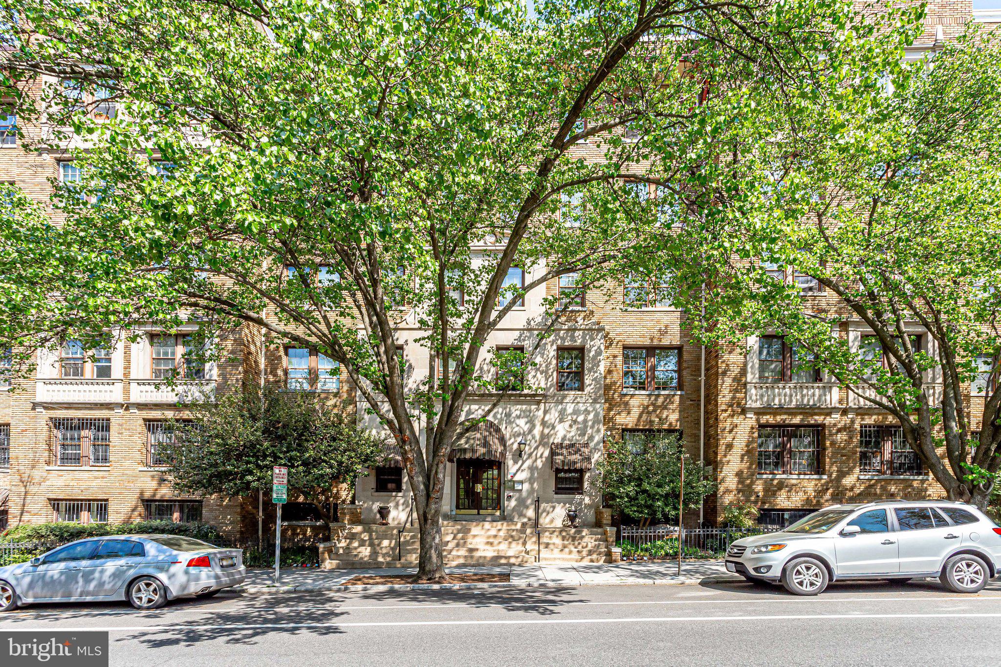 2707 Adams Mill Road Northwest, Unit 108 Washington, DC 20009 - Photo 21 of 27