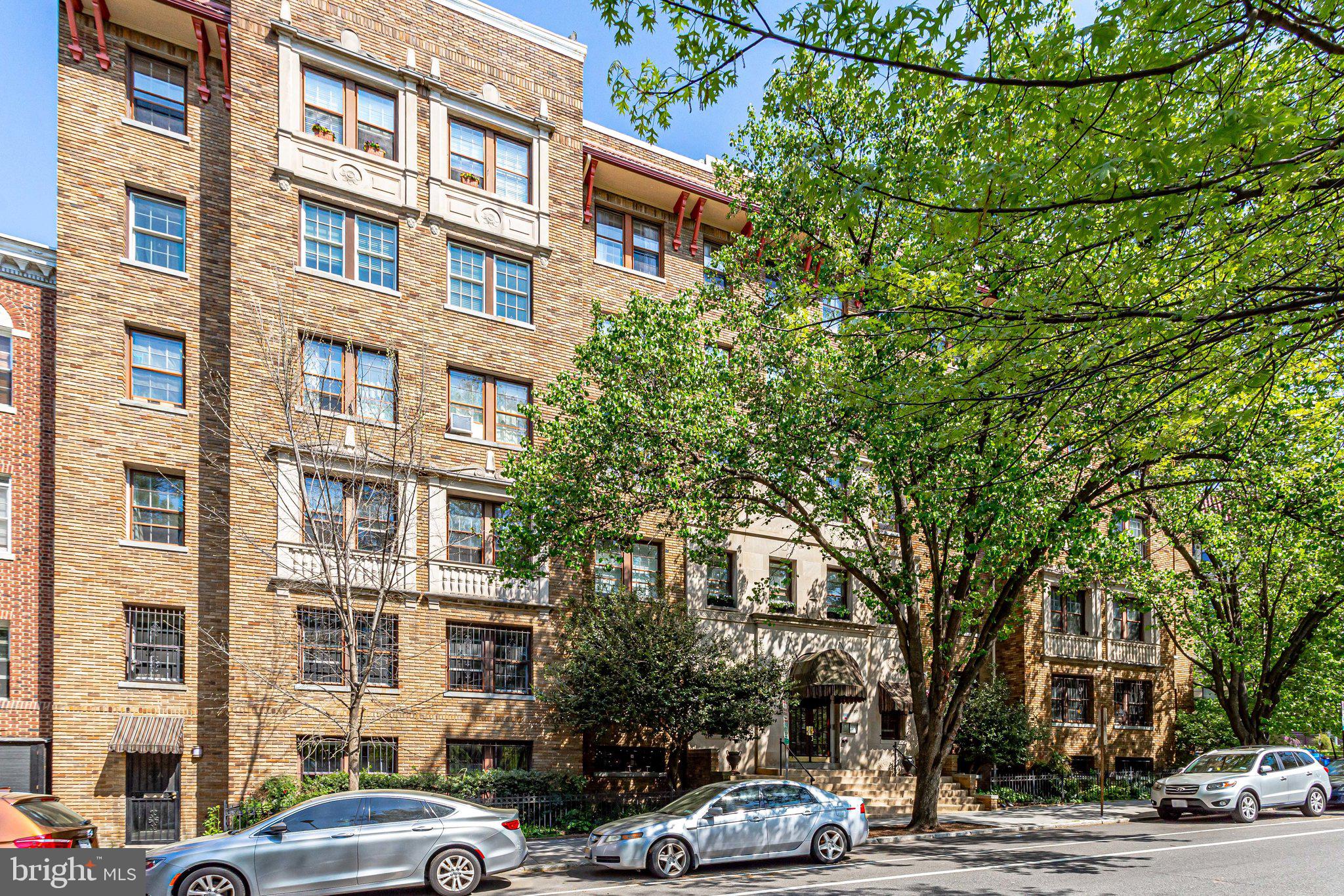 2707 Adams Mill Road Northwest, Unit 108 Washington, DC 20009 - Photo 22 of 27