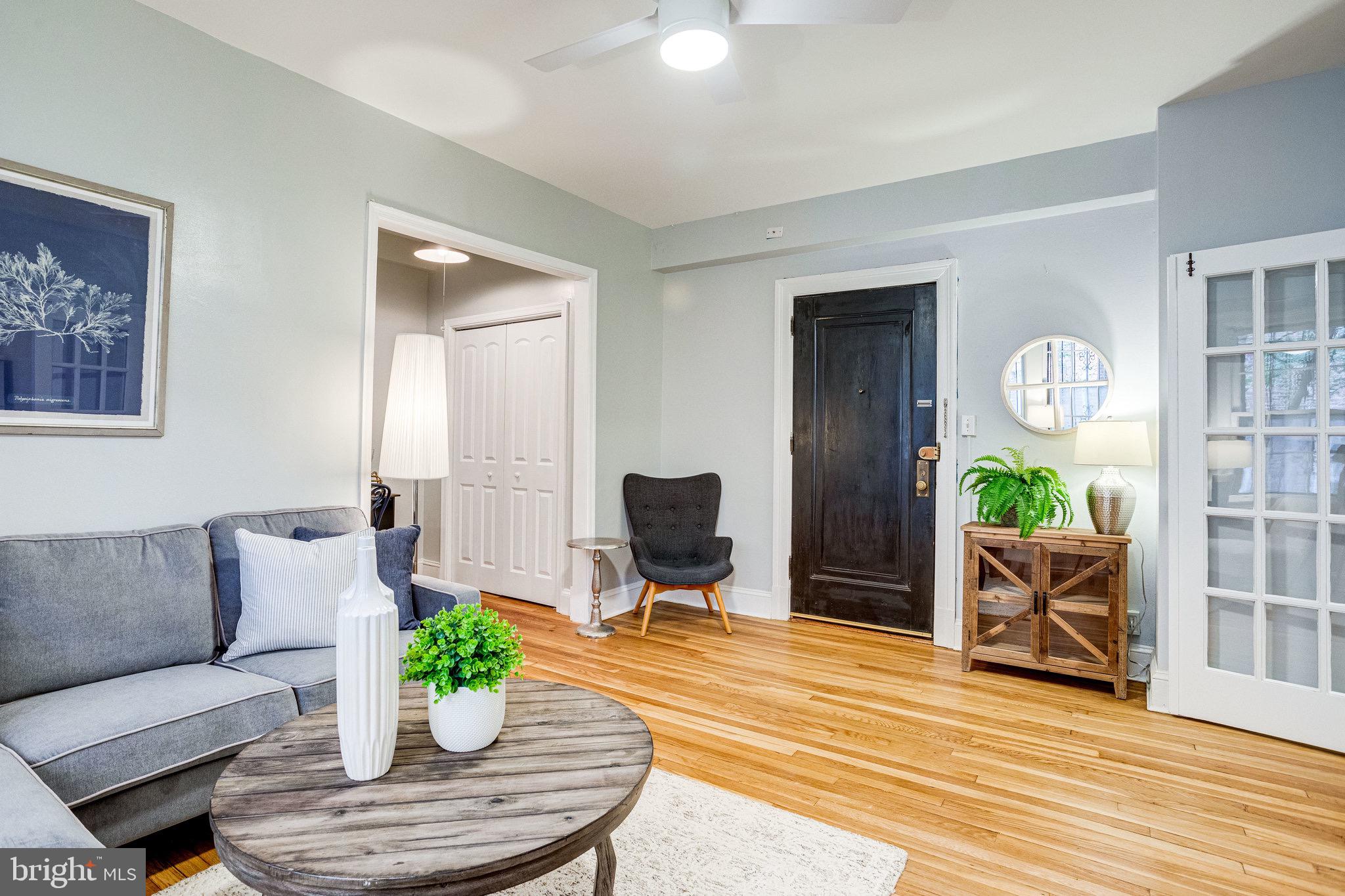 2707 Adams Mill Road Northwest, Unit 108 Washington, DC 20009 - Photo 3 of 27