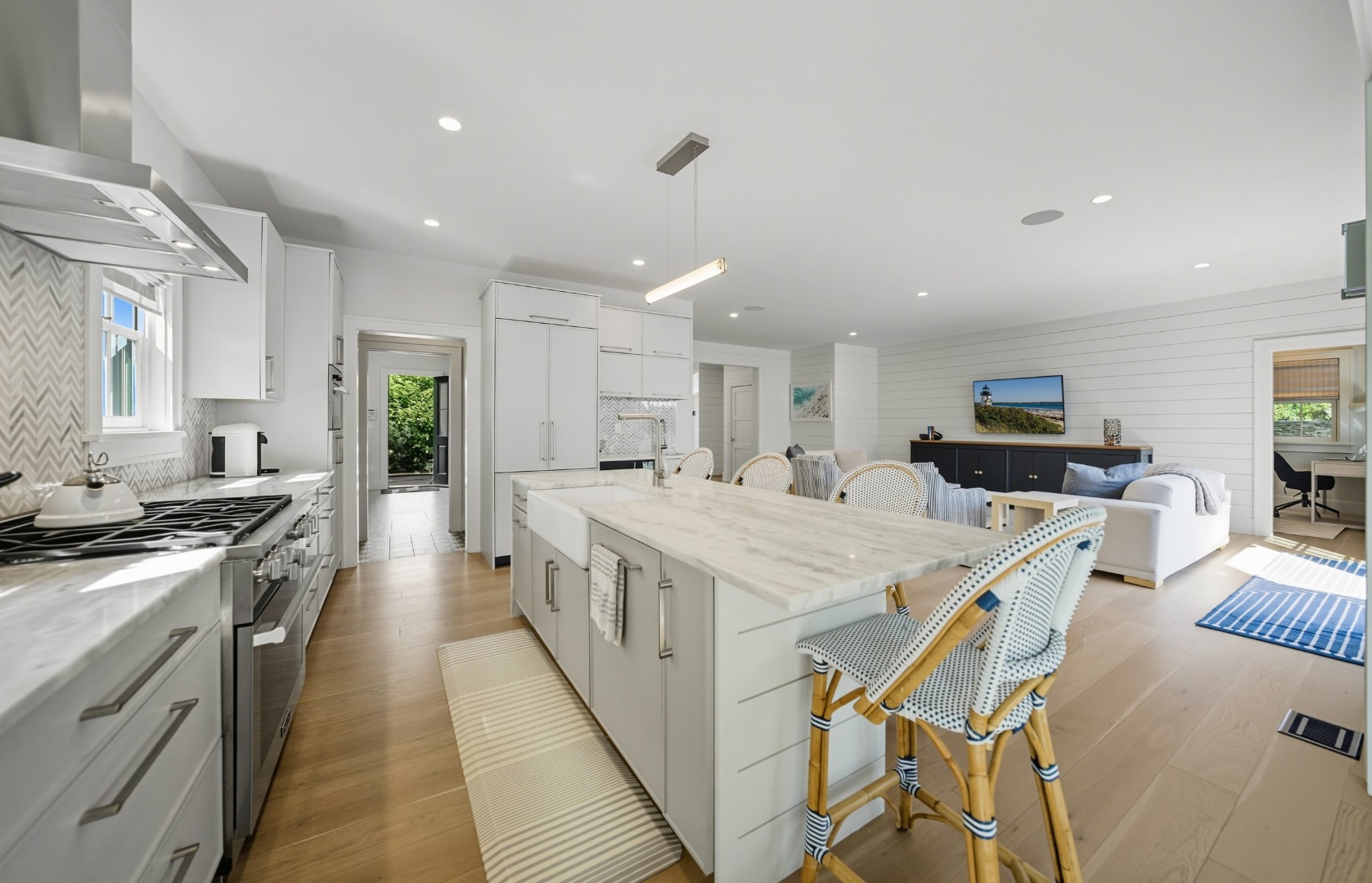 4 Red Mill Lane Nantucket, MA 02554 - Photo 12 of 39