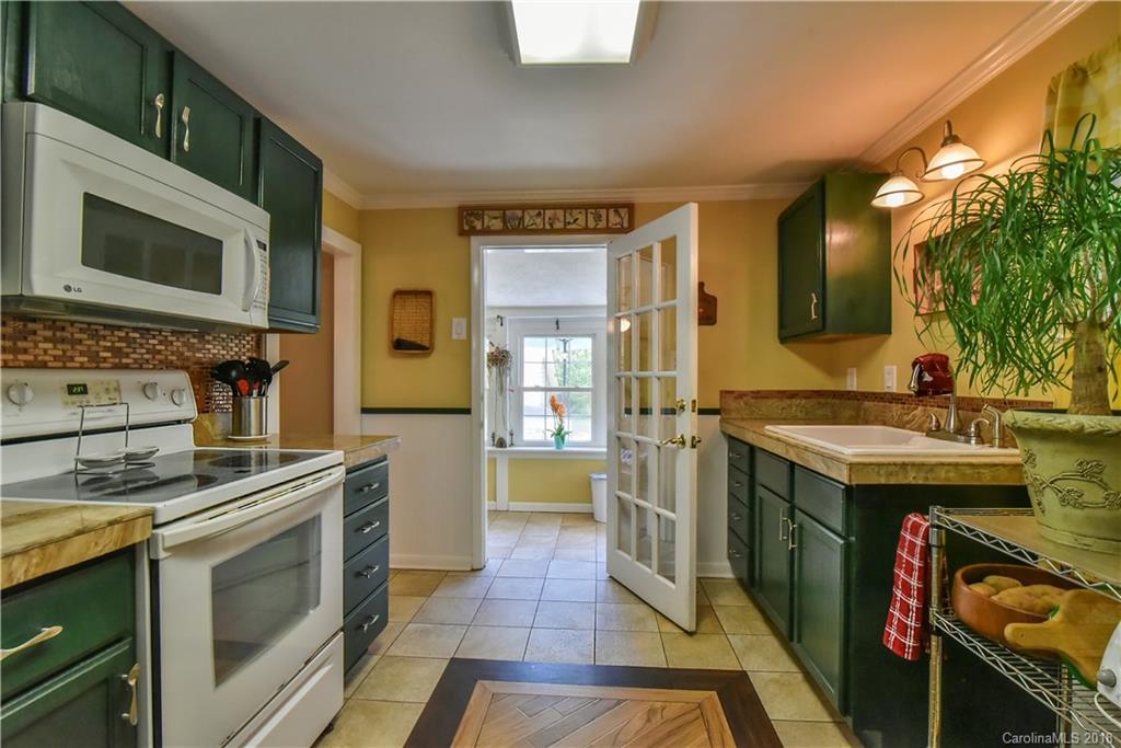 690 Lower Flat Creek Road Alexander, NC 28701 - Photo 9 of 26 Gallery Image 9
