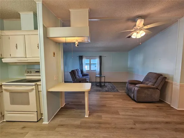 $99,900 | 3309 Evelyn Drive, Ellenton, FL 34222
