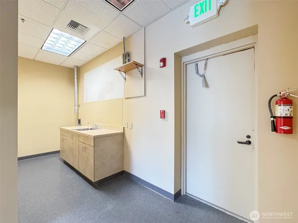 a picture of city view