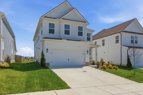 $679,998 | 688 Conifer Drive, Spring Hill, TN 37174