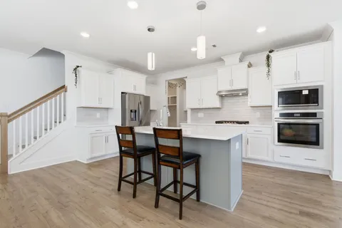 $679,998 | 688 Conifer Drive, Spring Hill, TN 37174