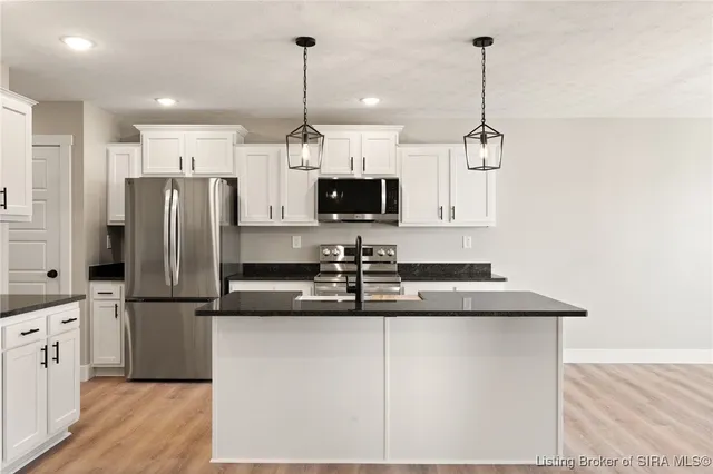 $379,900 | 6015 Addison Springs Court, Georgetown, IN 47122