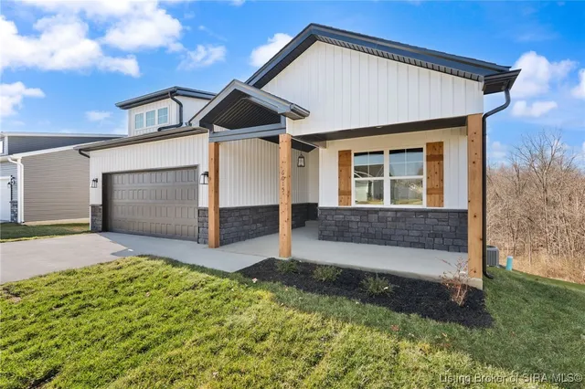 $379,900 | 6015 Addison Springs Court, Georgetown, IN 47122