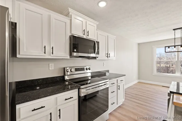 $379,900 | 6015 Addison Springs Court, Georgetown, IN 47122