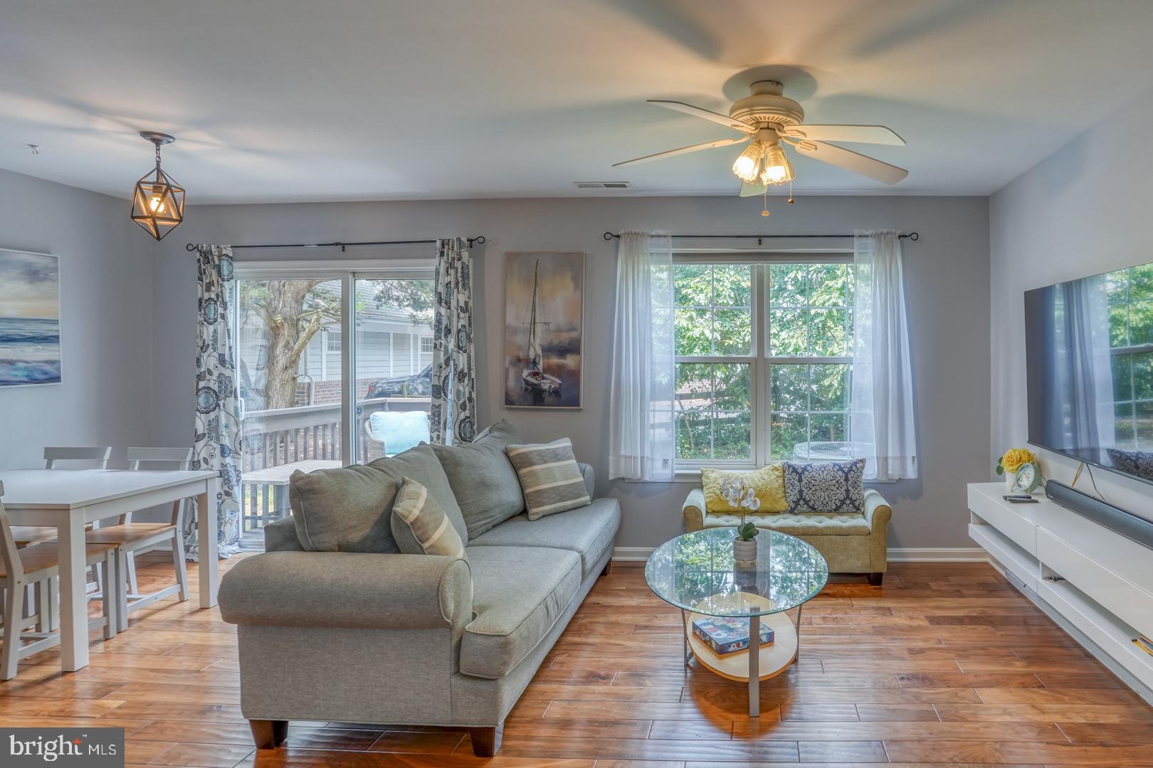 34527 Oakley Court, Unit 24 Lewes, DE 19958 - Photo 3 of 28 Living area