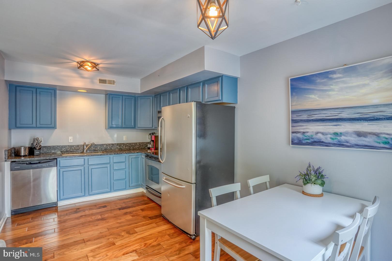 34527 Oakley Court, Unit 24 Lewes, DE 19958 - Photo 7 of 28 Dining area off of kitchen
